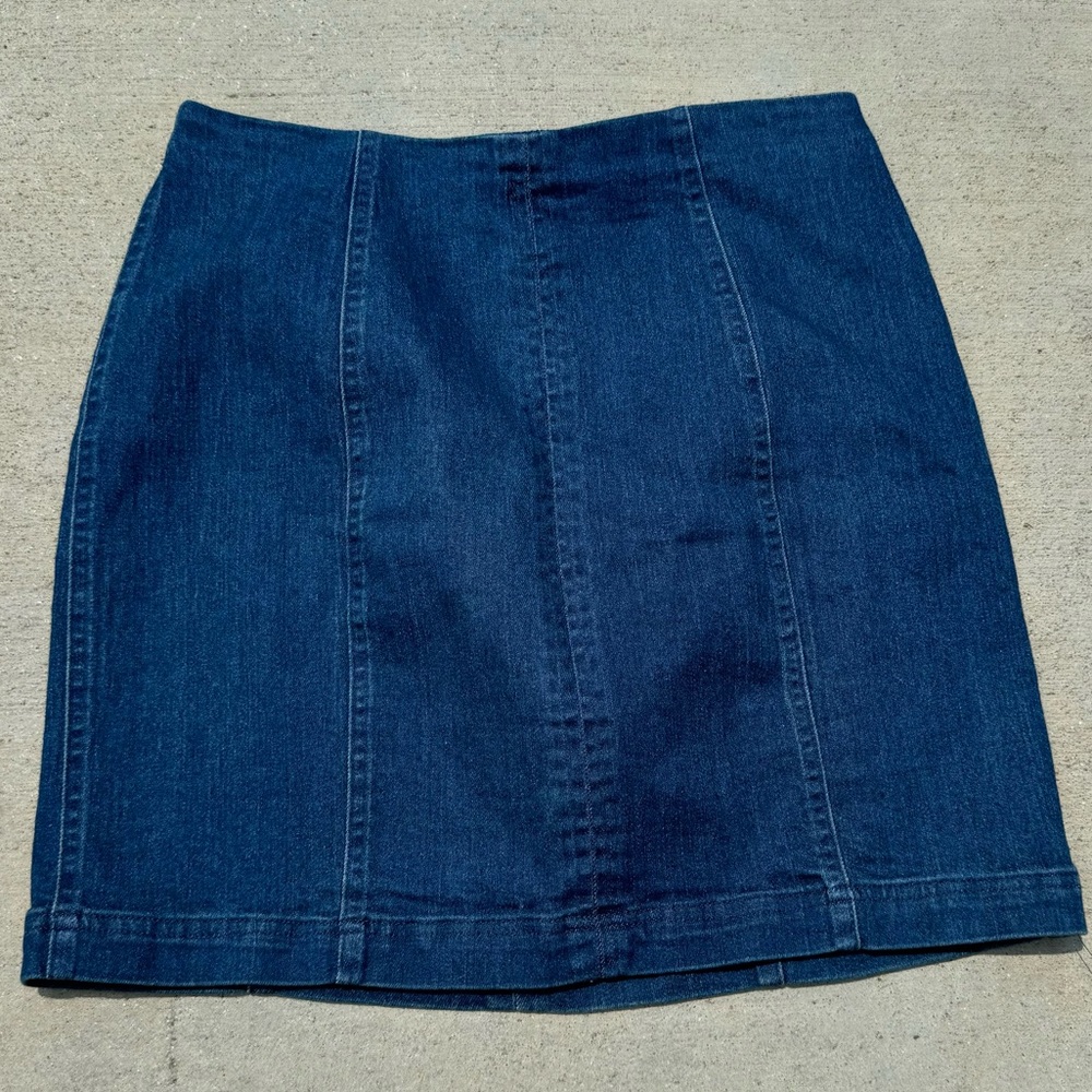 Denim Skirt Size: S
